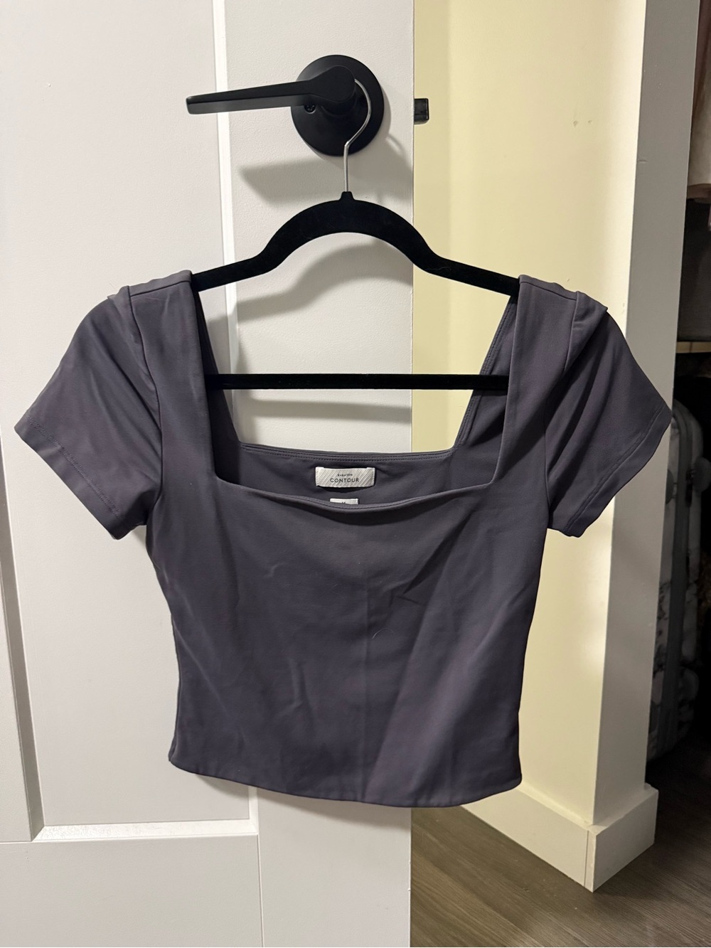 Aritzia Babaton Contour Square Neck T-shirt in Gray